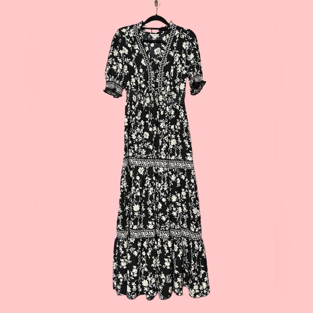 Max Studio Black and White Floral Skirt